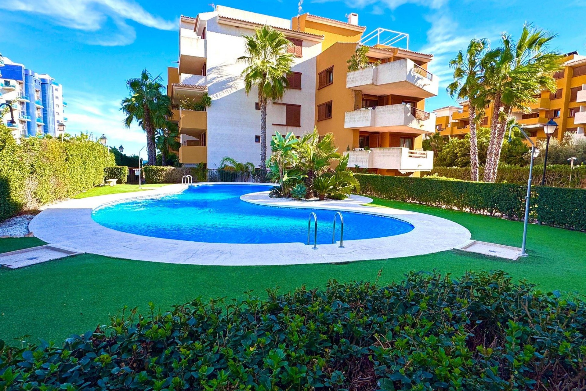 Återförsäljning - Apartment -
Torrevieja - Punta Prima