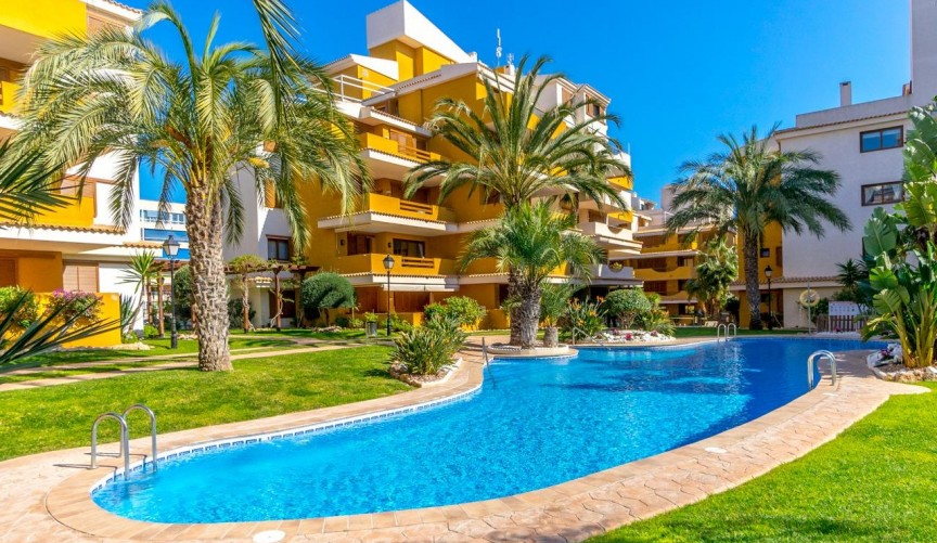 Återförsäljning - Apartment -
Torrevieja - Punta Prima