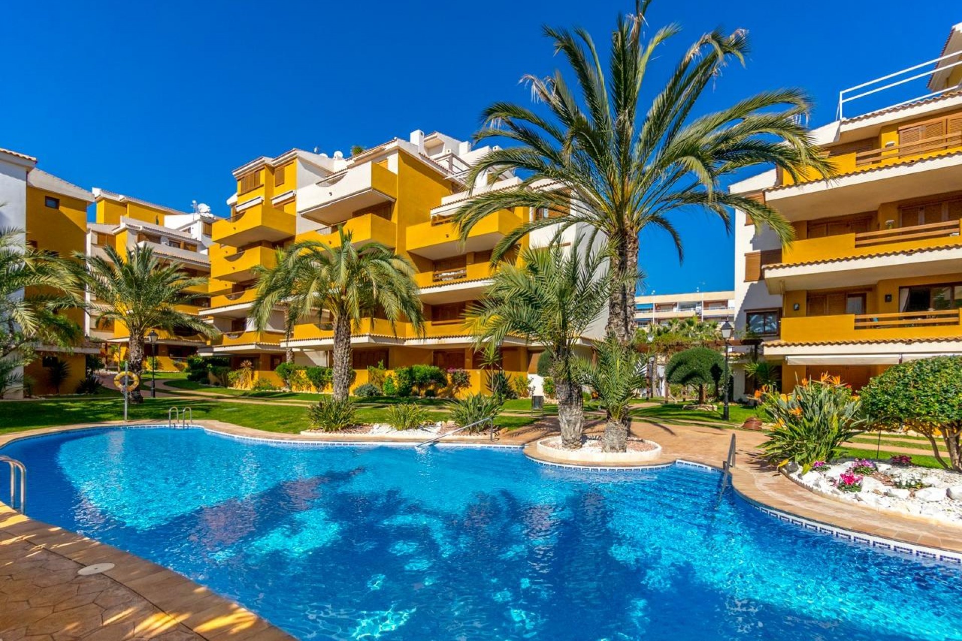 Återförsäljning - Apartment -
Torrevieja - Punta Prima