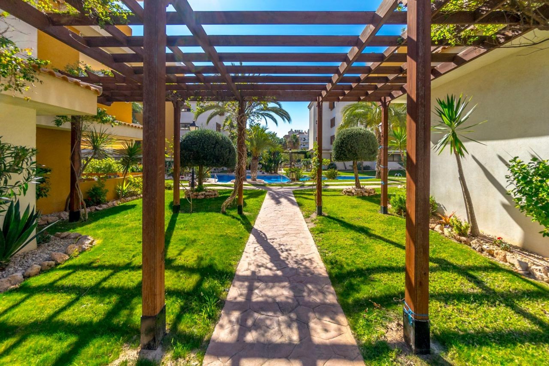 Återförsäljning - Apartment -
Torrevieja - Punta Prima