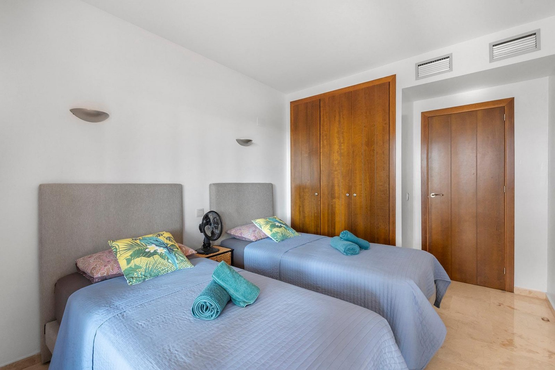 Återförsäljning - Apartment -
Torrevieja - Punta Prima