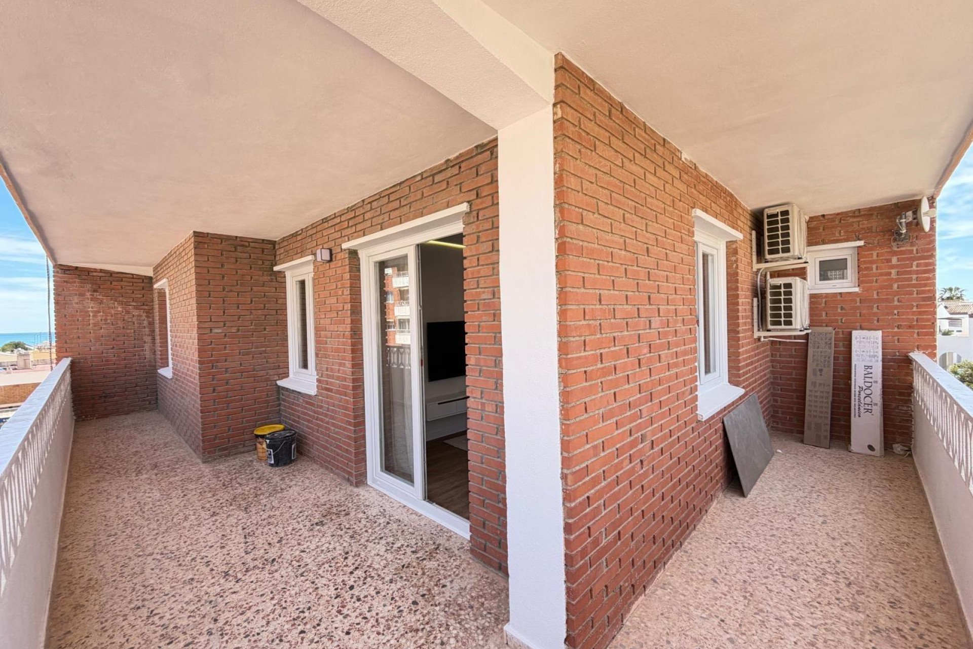 Återförsäljning - Apartment -
Torrevieja - Punta Prima
