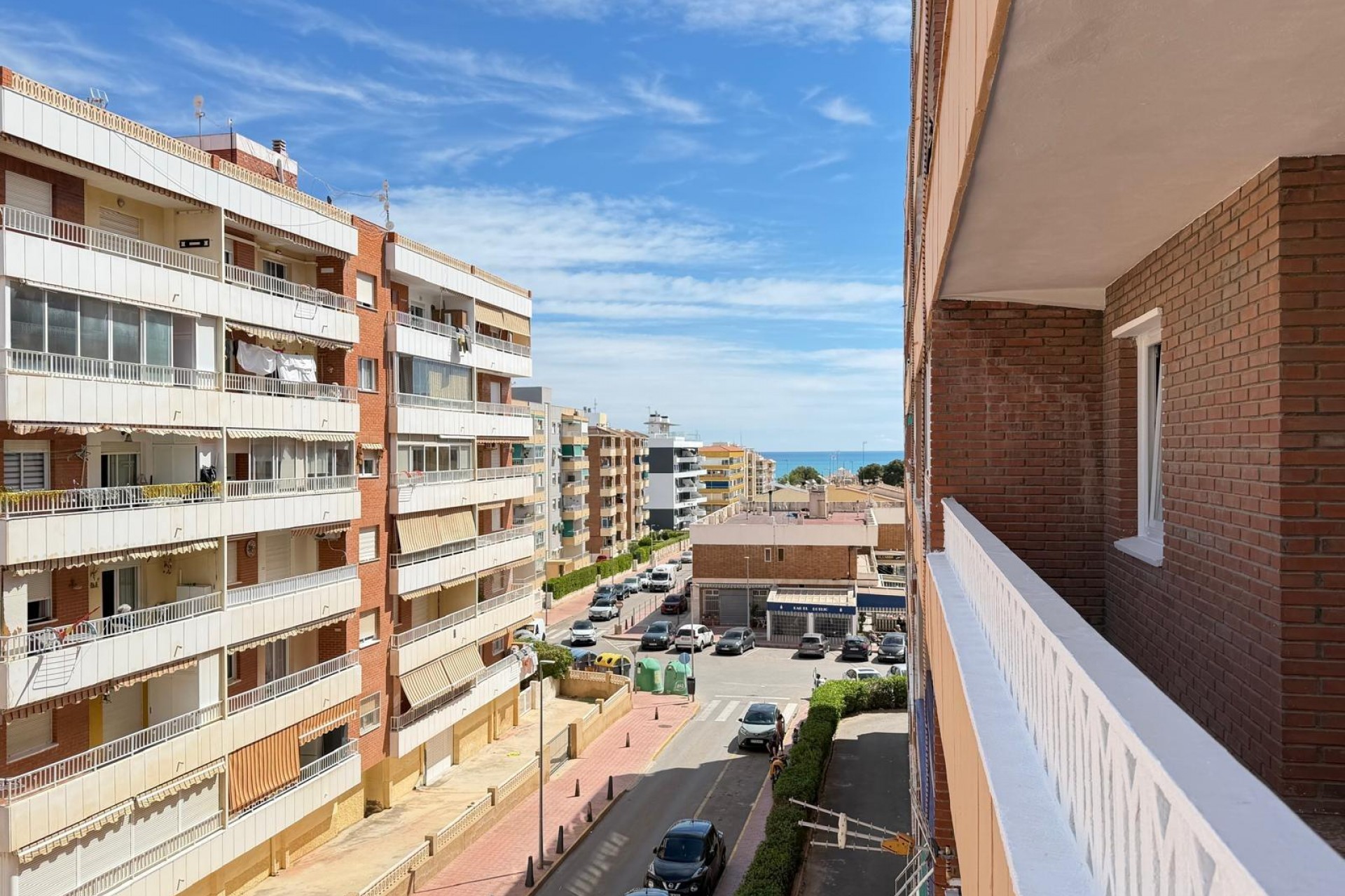 Återförsäljning - Apartment -
Torrevieja - Punta Prima
