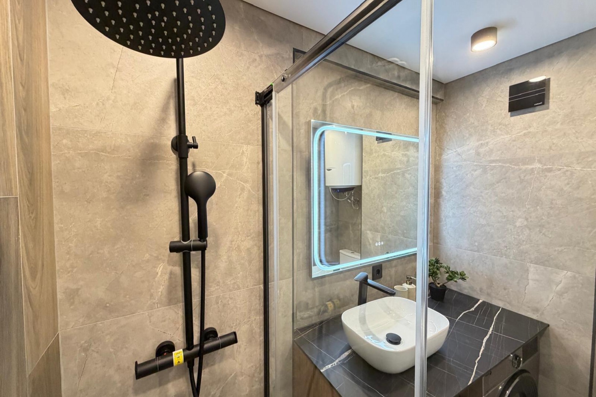 Återförsäljning - Apartment -
Torrevieja - Punta Prima