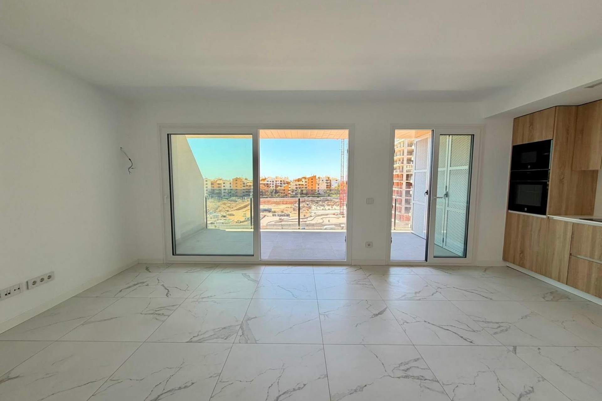 Återförsäljning - Apartment -
Torrevieja - Punta Prima