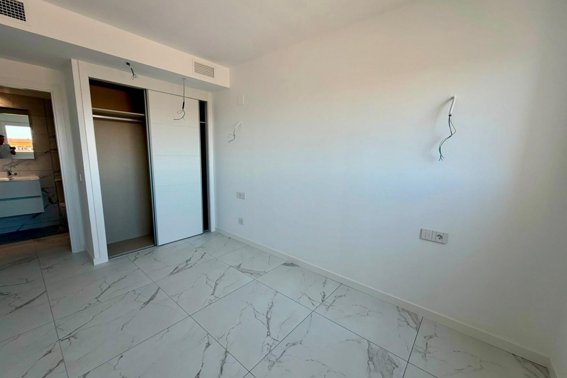 Återförsäljning - Apartment -
Torrevieja - Punta Prima