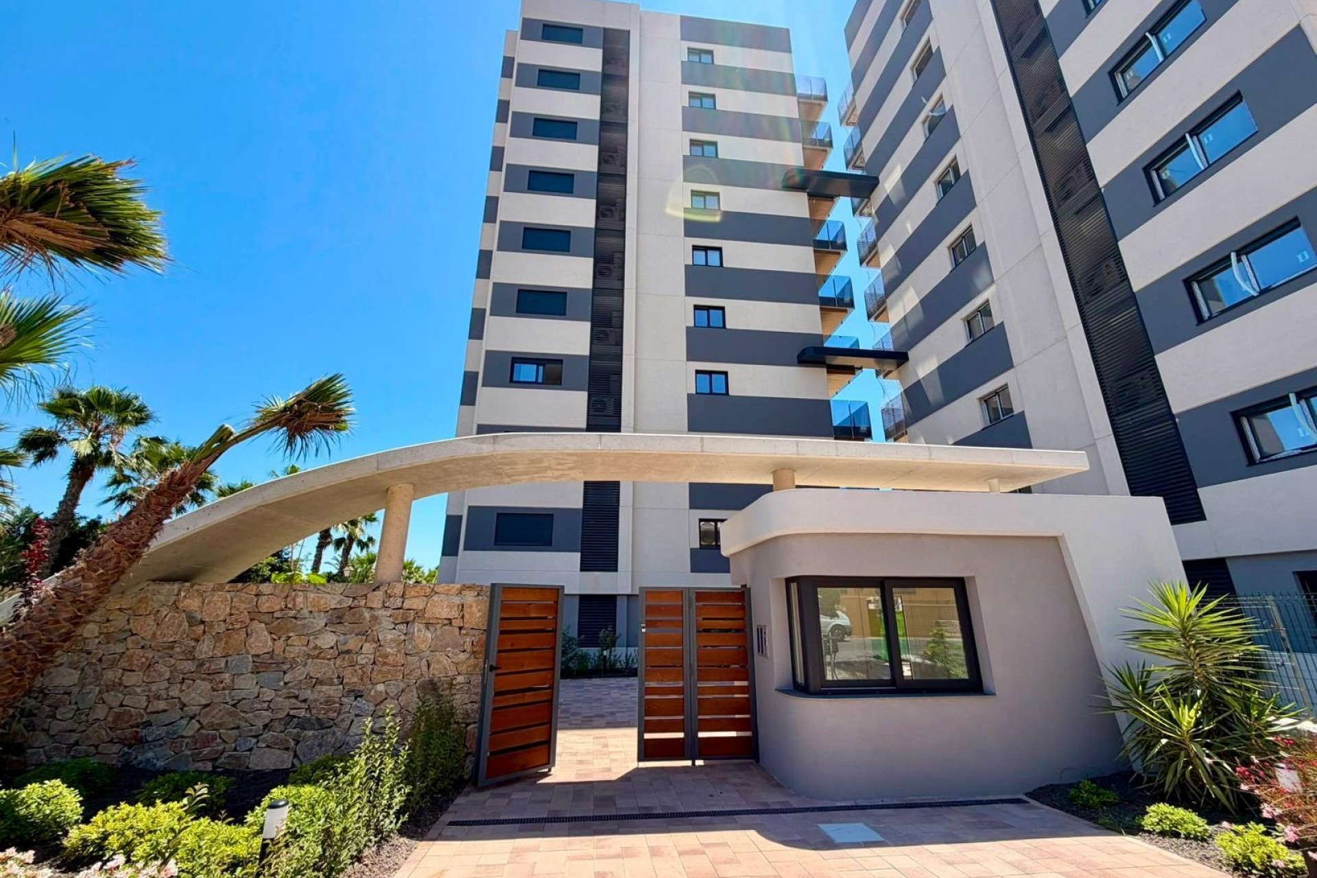 Återförsäljning - Apartment -
Torrevieja - Punta Prima