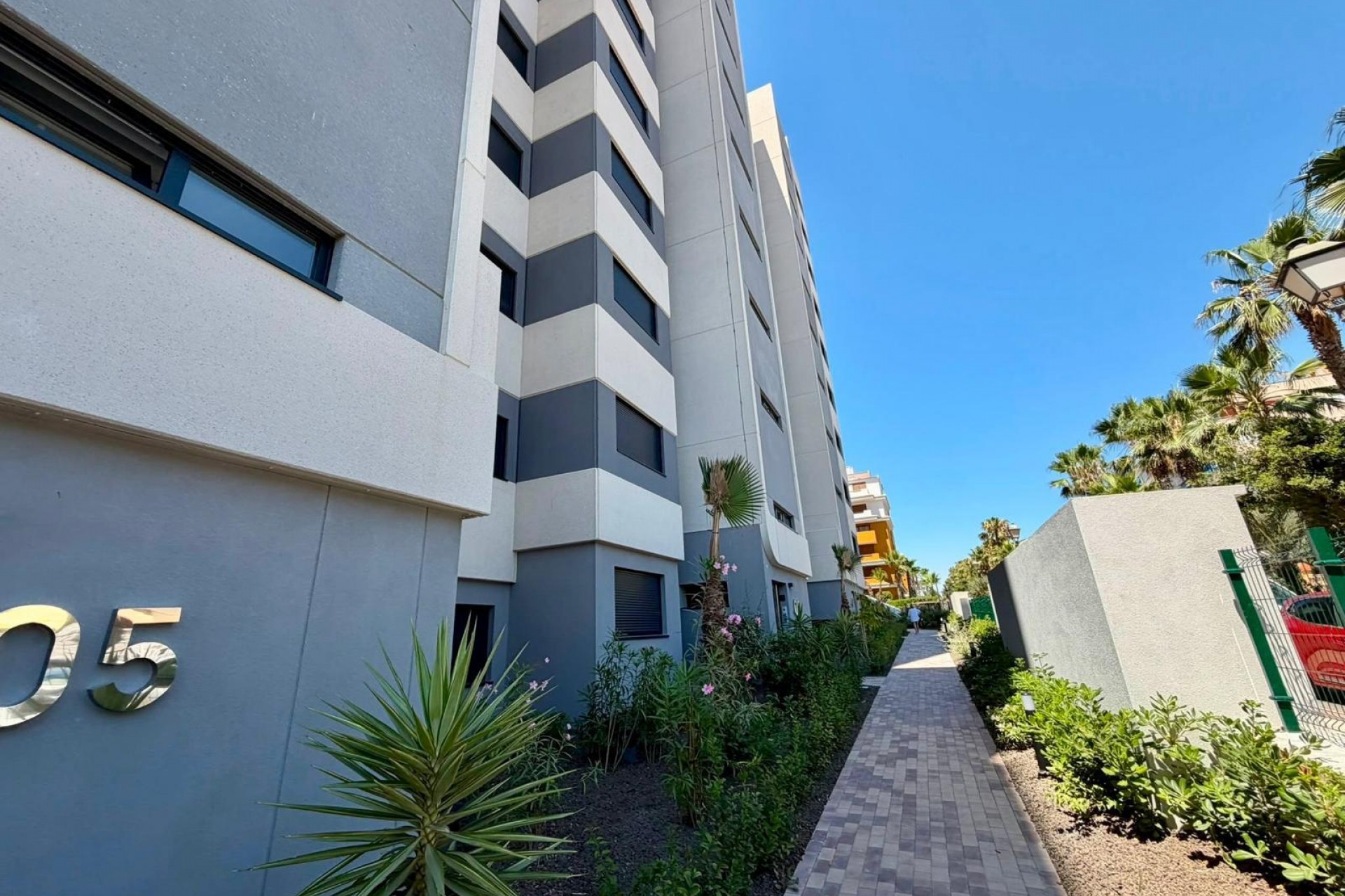 Återförsäljning - Apartment -
Torrevieja - Punta Prima