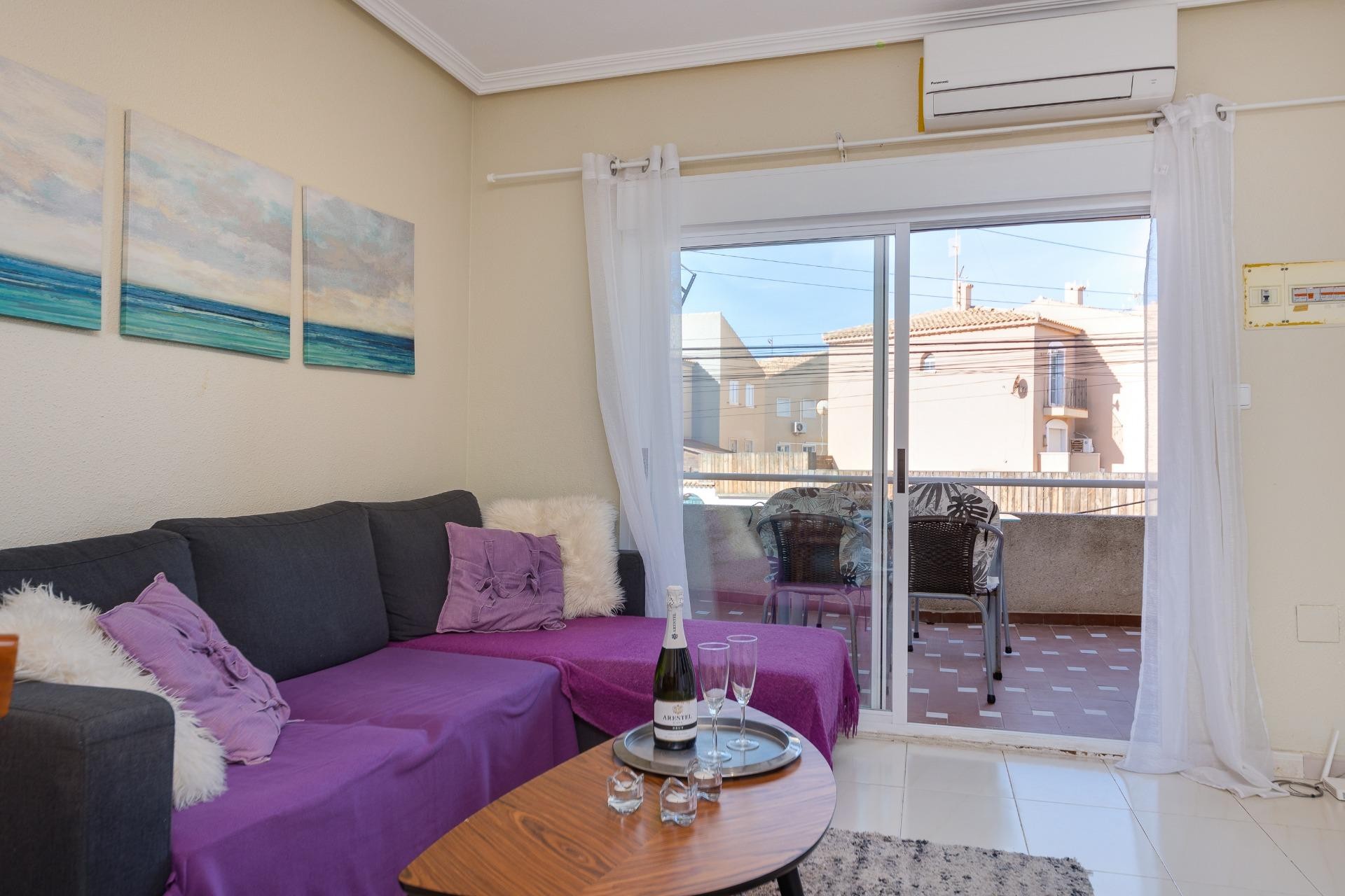 Återförsäljning - Apartment -
Torrevieja - Torre La Mata