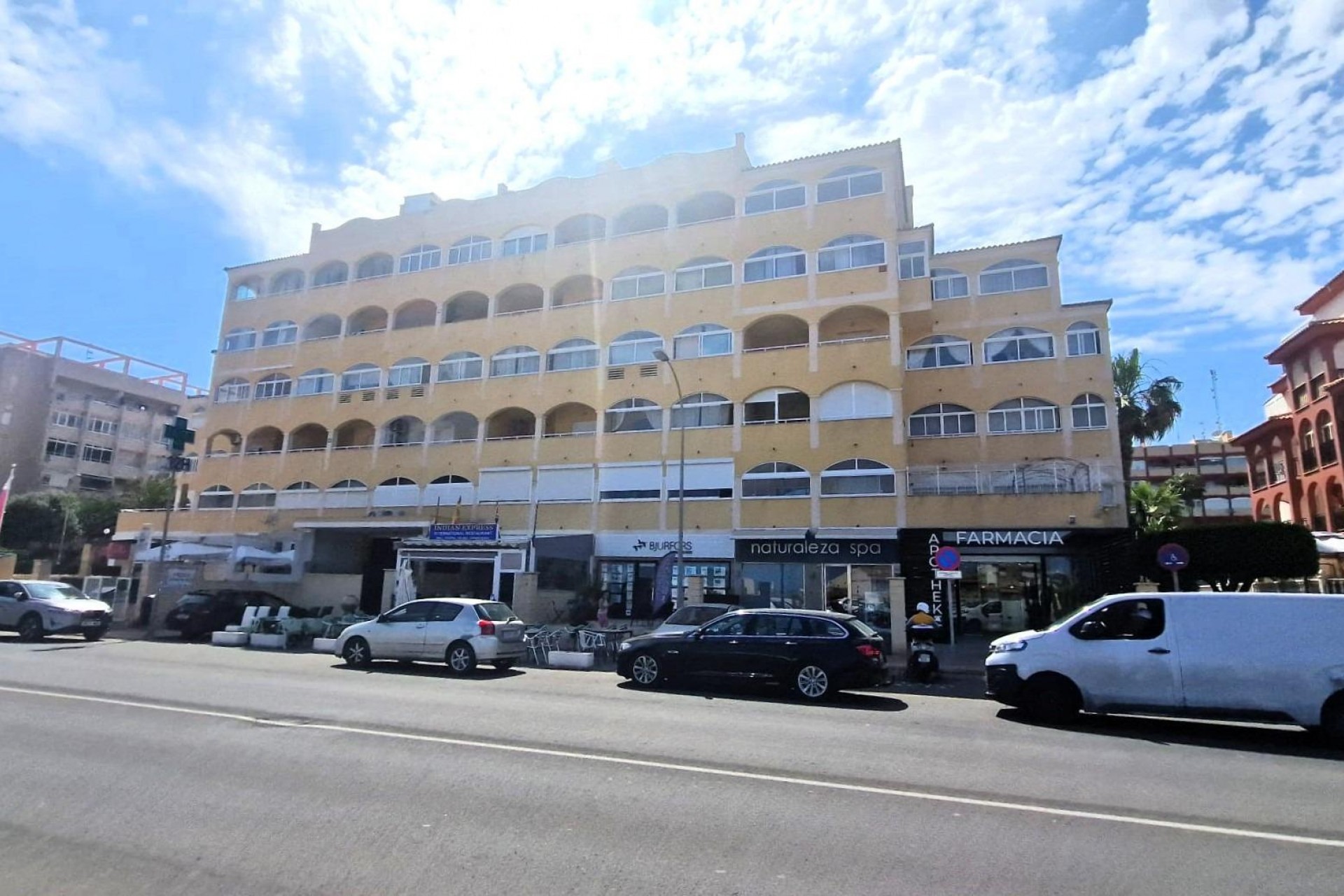 Återförsäljning - Apartment -
Torrevieja - Torreblanca