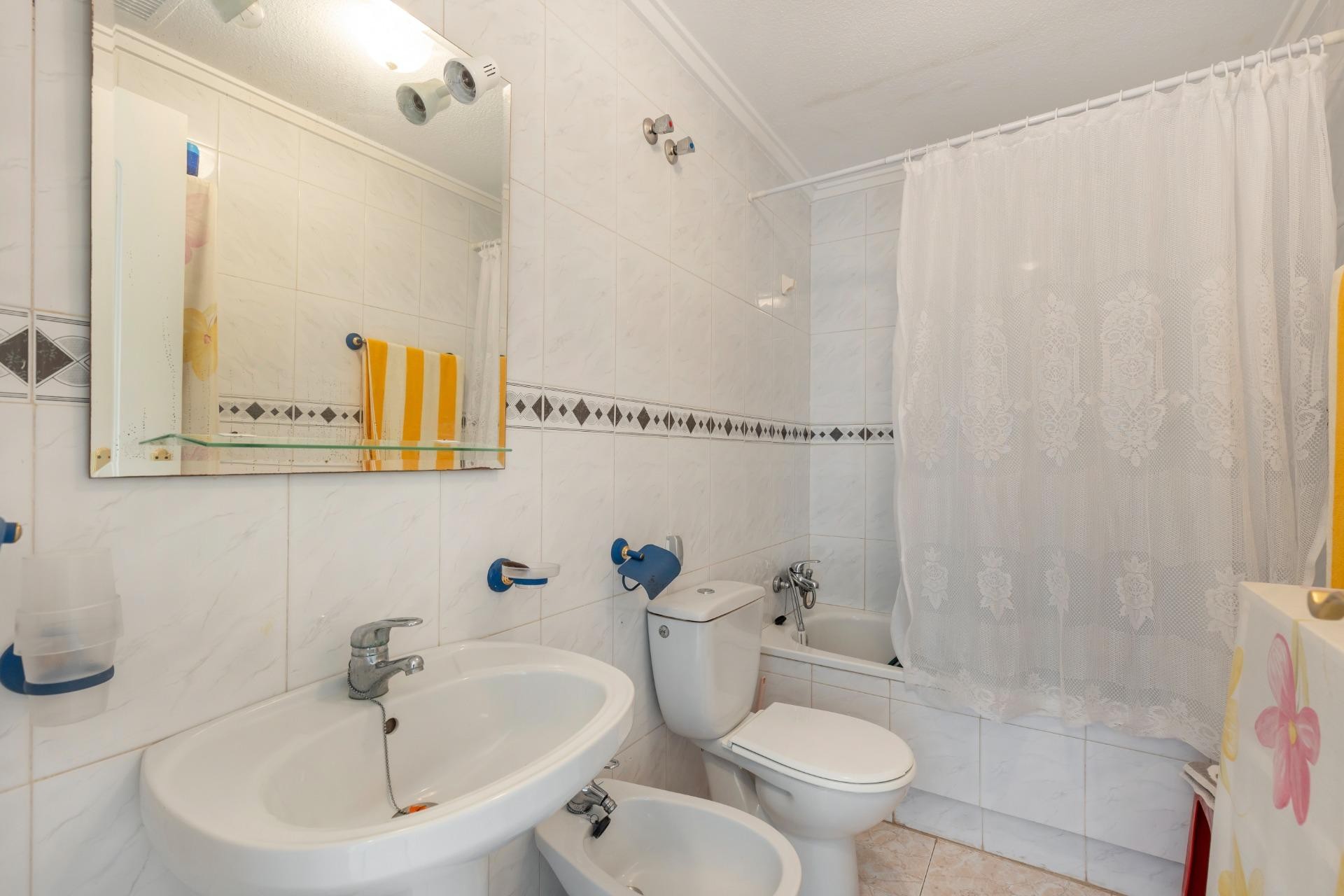 Återförsäljning - Apartment -
Torrevieja - Torreblanca