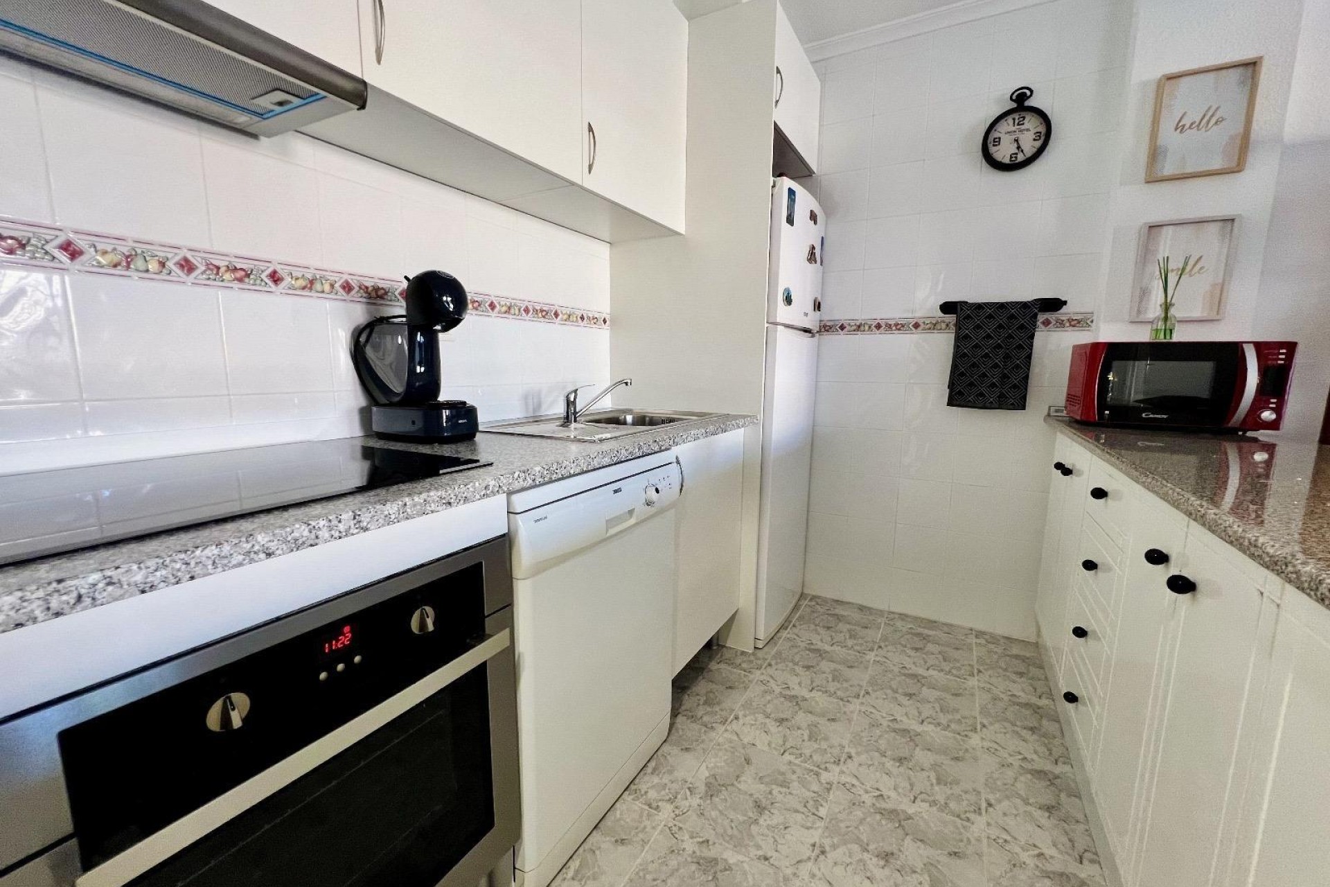 Återförsäljning - Apartment -
Torrevieja - Torrejón