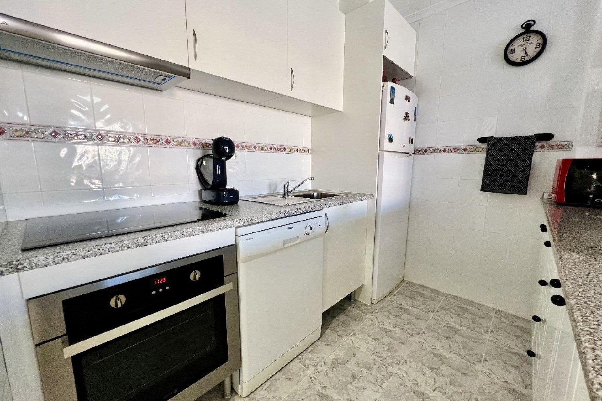 Återförsäljning - Apartment -
Torrevieja - Torrejón