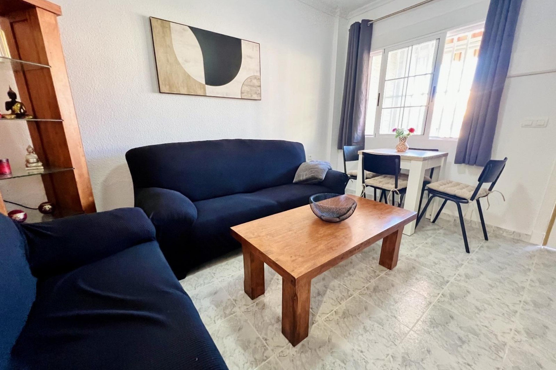 Återförsäljning - Apartment -
Torrevieja - Torrejón