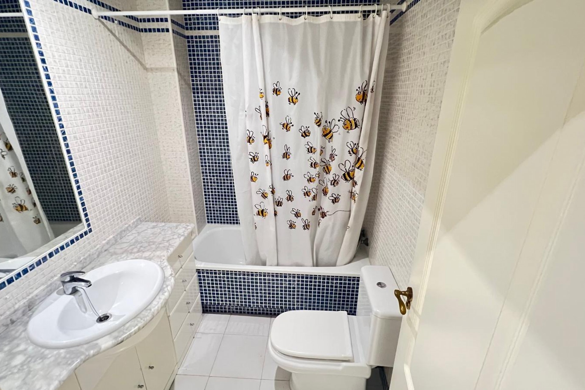 Återförsäljning - Apartment -
Torrevieja