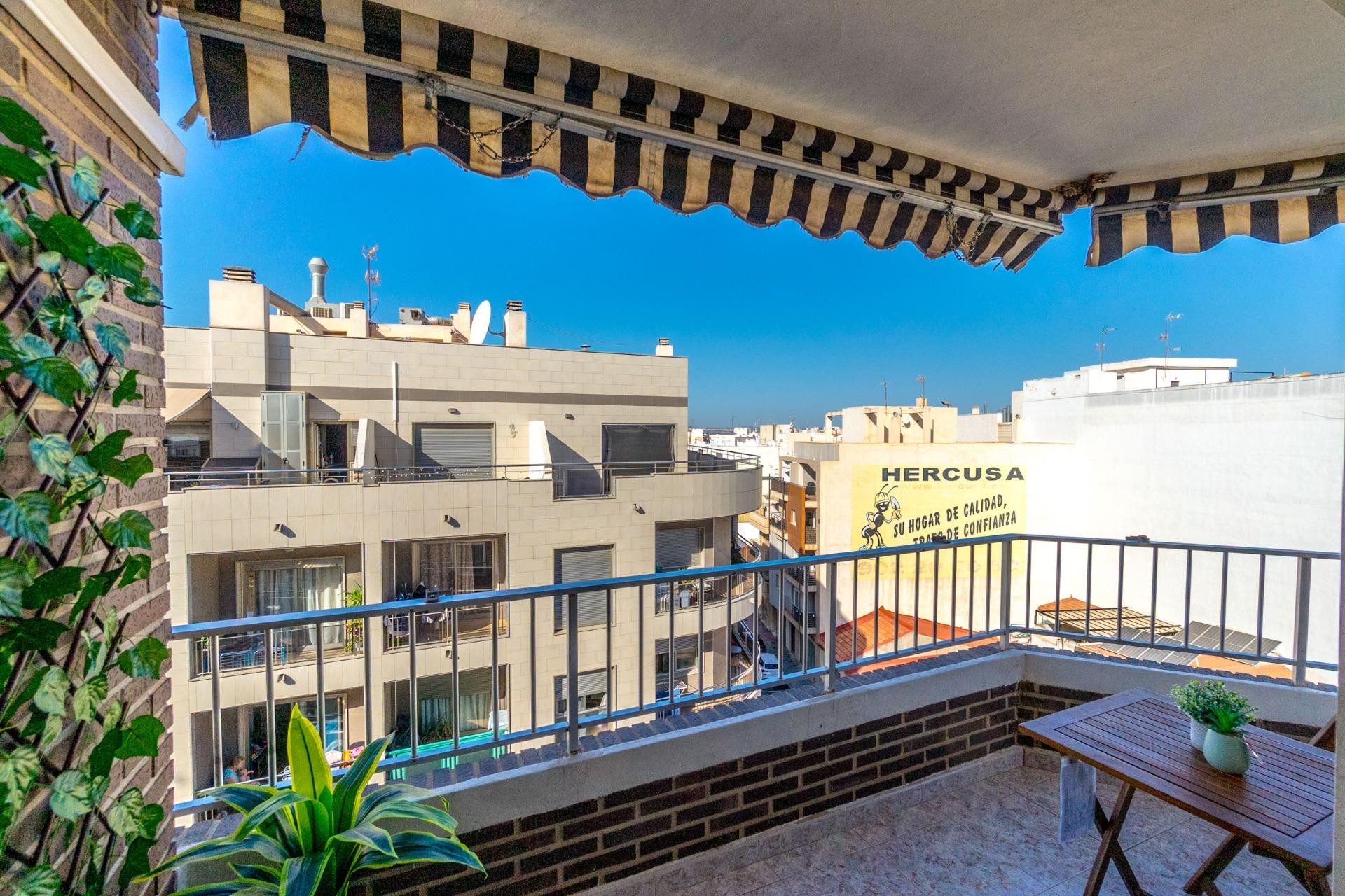 Återförsäljning - Apartment -
Torrevieja