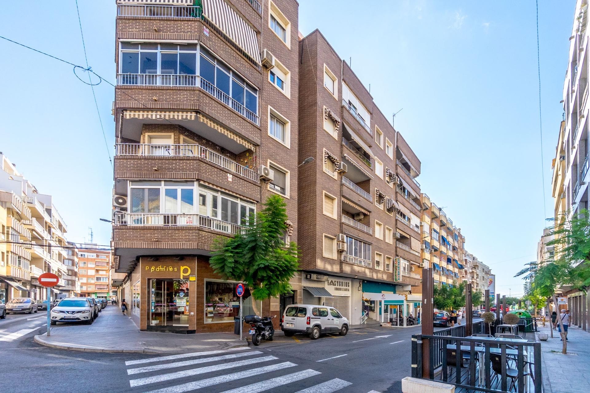 Återförsäljning - Apartment -
Torrevieja