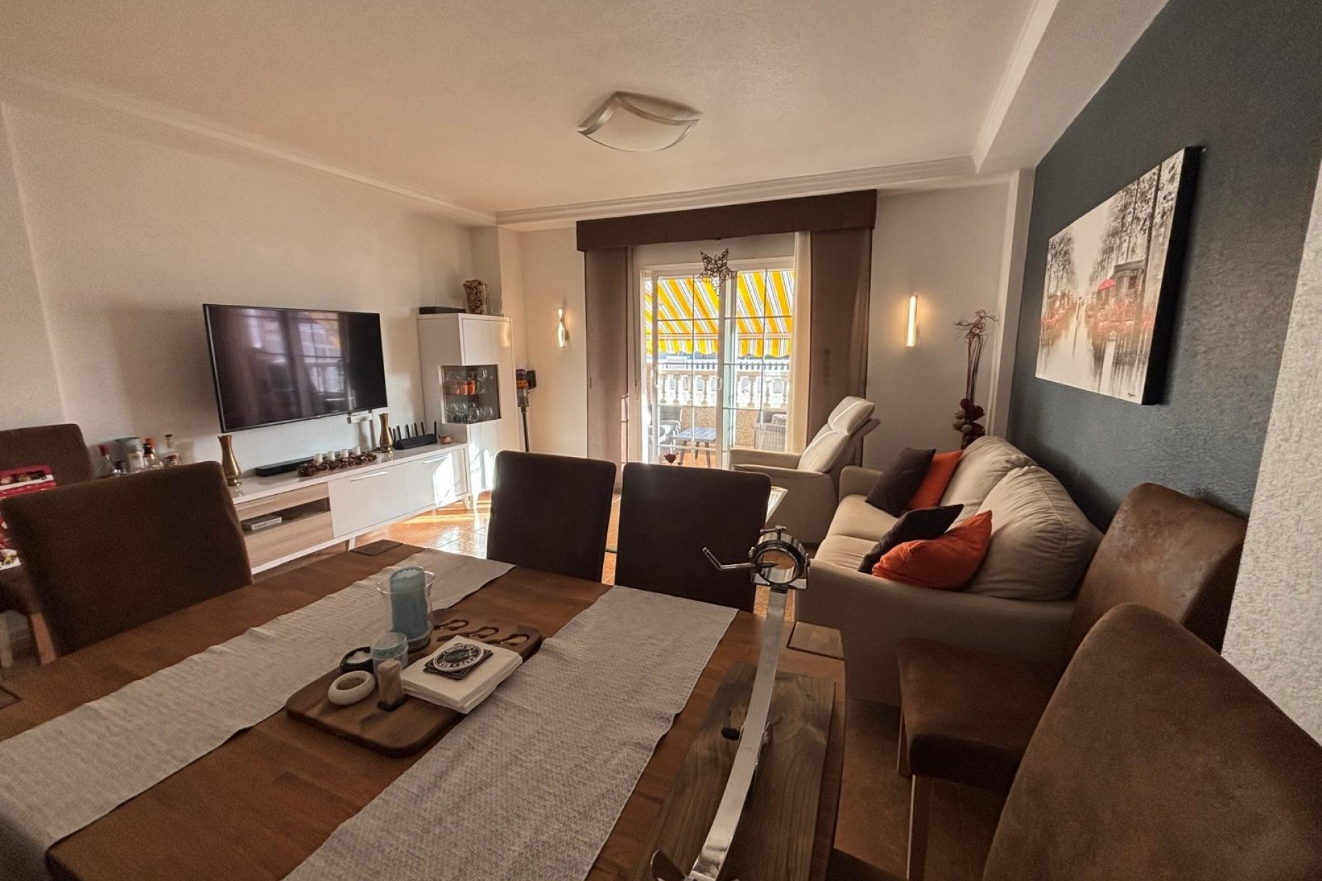 Återförsäljning - Apartment -
Torrevieja