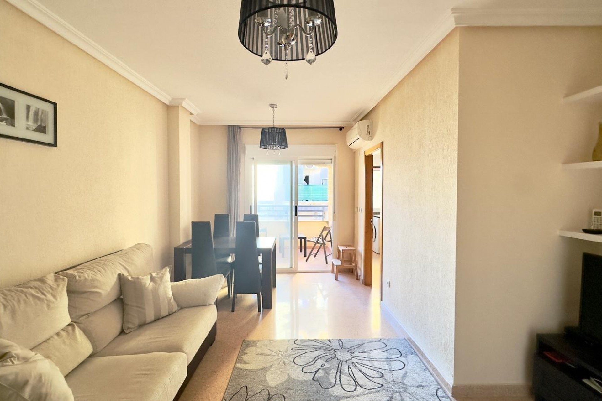 Återförsäljning - Apartment -
Torrevieja