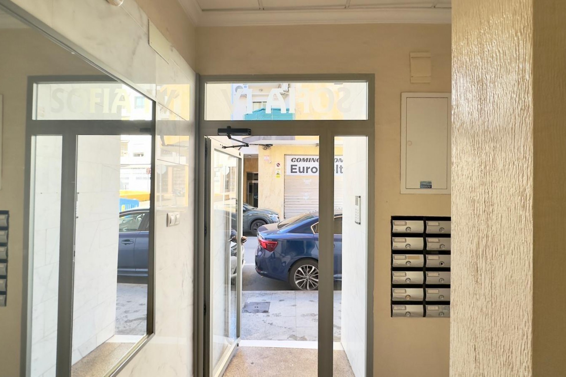 Återförsäljning - Apartment -
Torrevieja