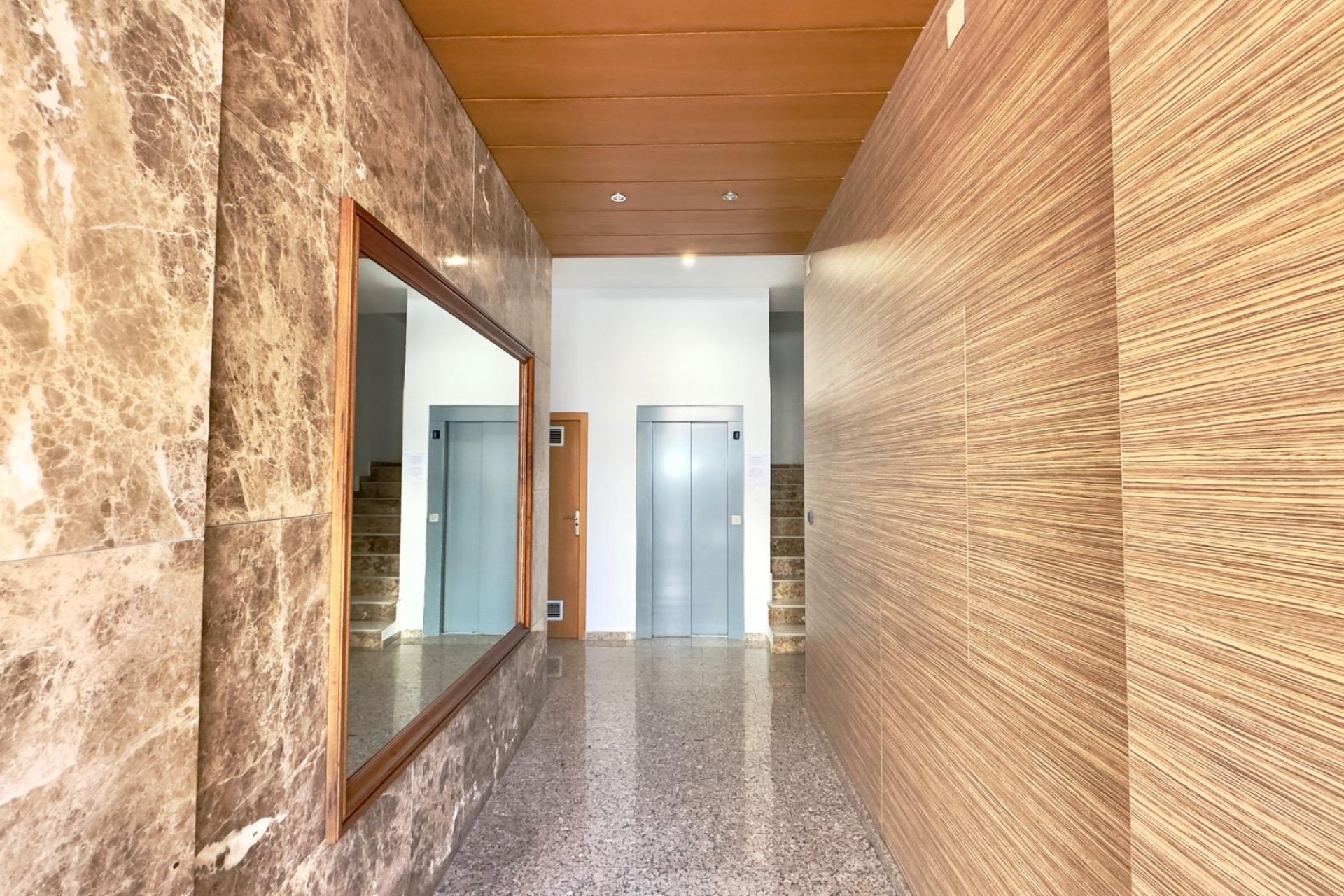 Återförsäljning - Apartment -
Torrevieja