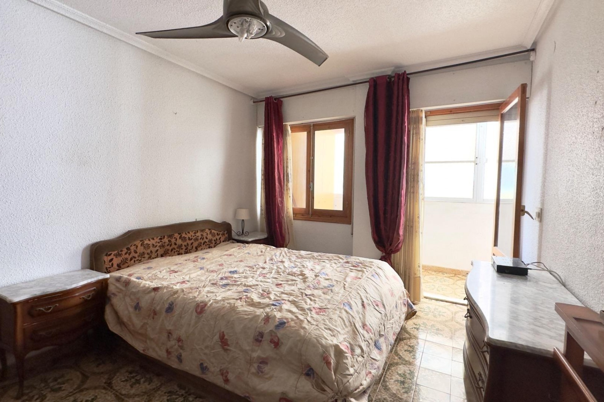 Återförsäljning - Apartment -
Torrevieja