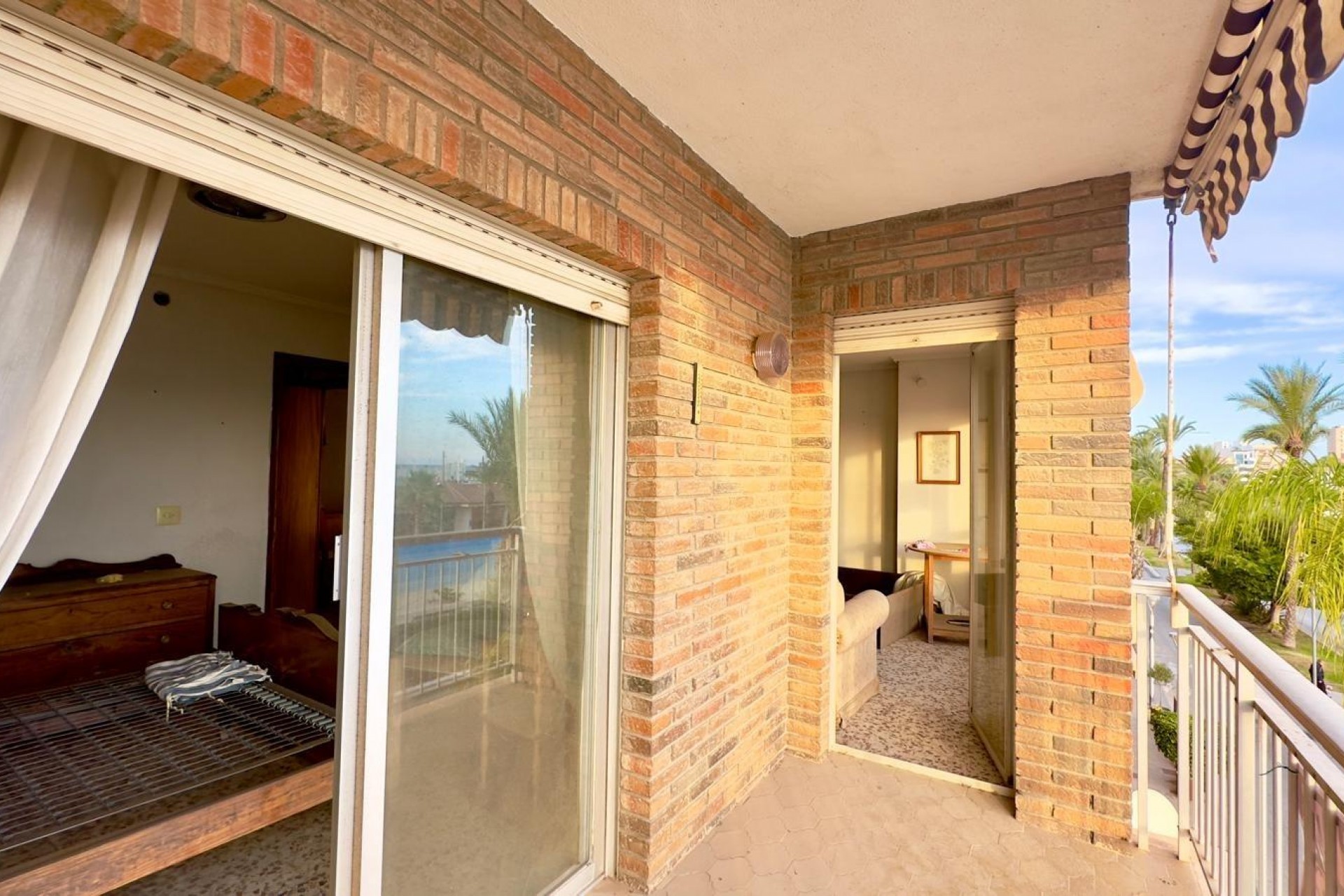 Återförsäljning - Apartment -
Torrevieja