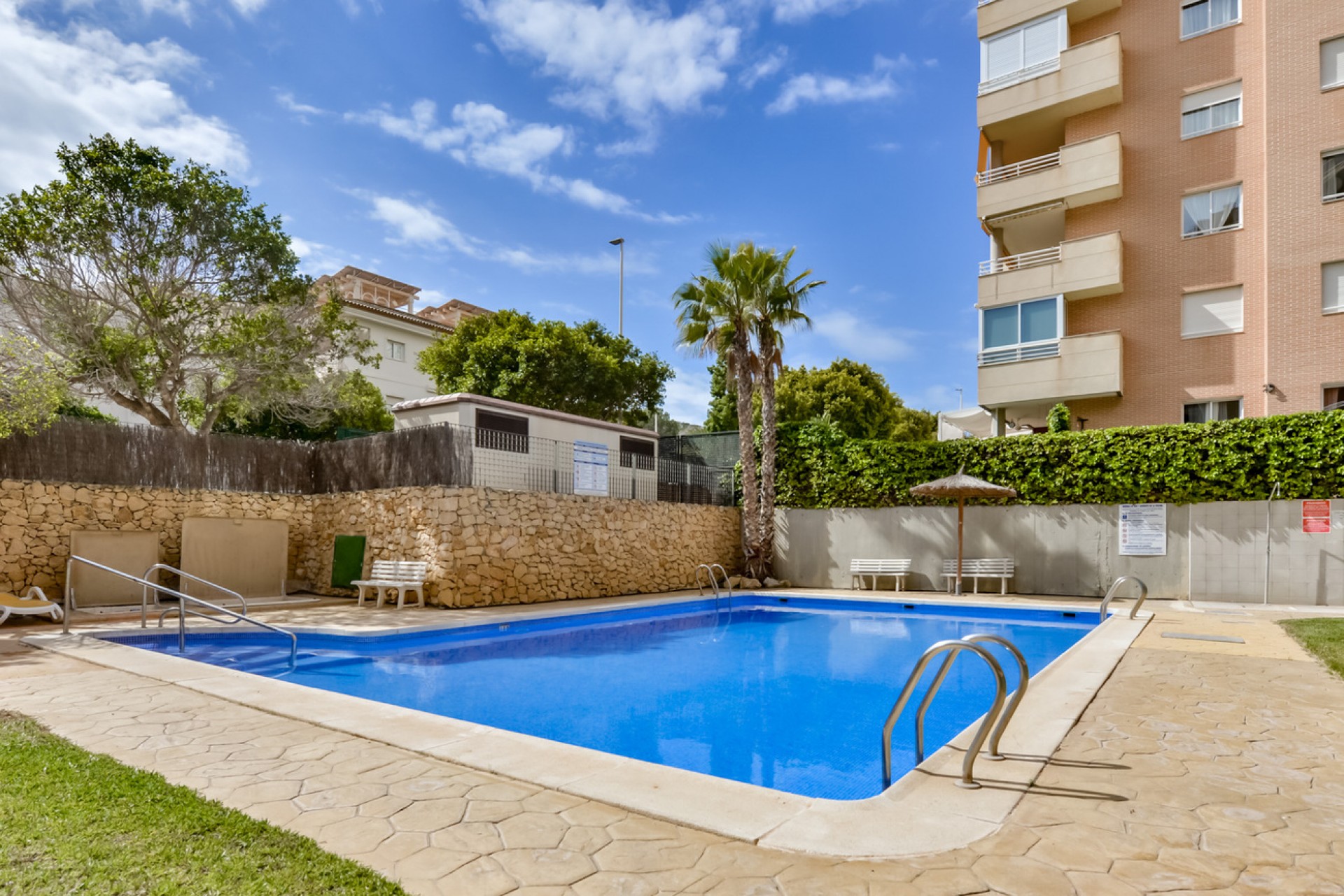 Återförsäljning - Apartment -
Villajoyosa - La Cala