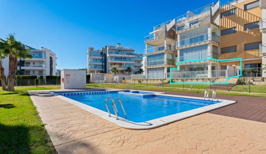 Återförsäljning - Apartment -
Villamartin - Costa Blanca