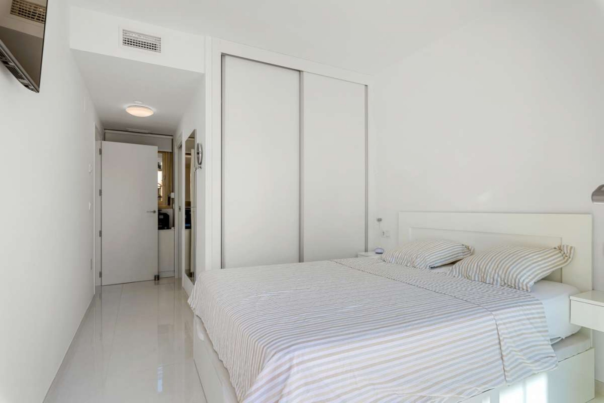 Återförsäljning - Apartment -
Villamartin - Costa Blanca