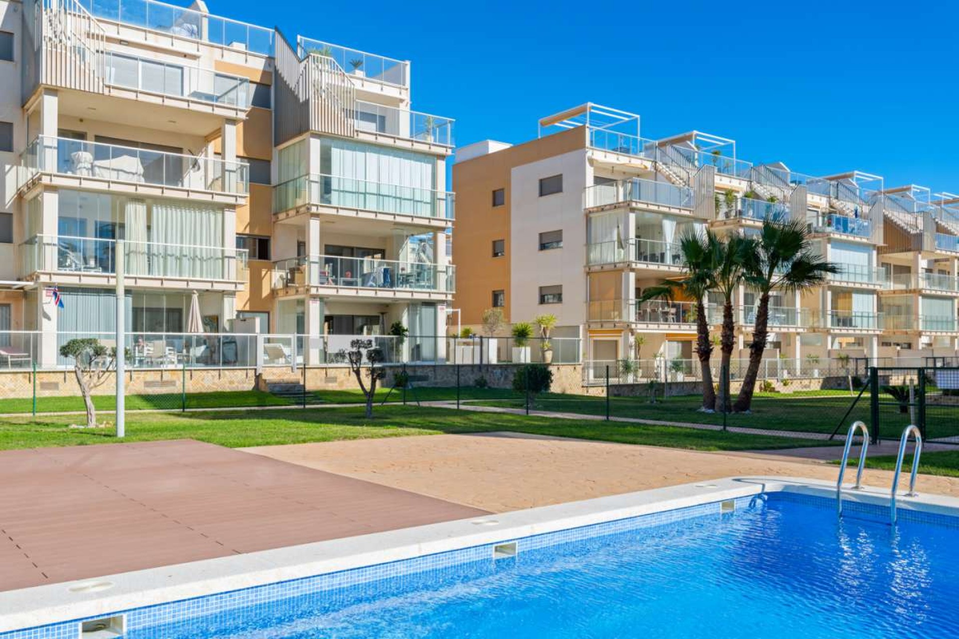 Återförsäljning - Apartment -
Villamartin - Costa Blanca