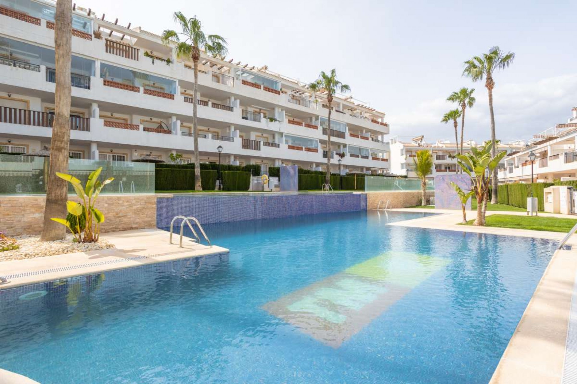 Återförsäljning - Apartment -
Villamartin - Costa Blanca