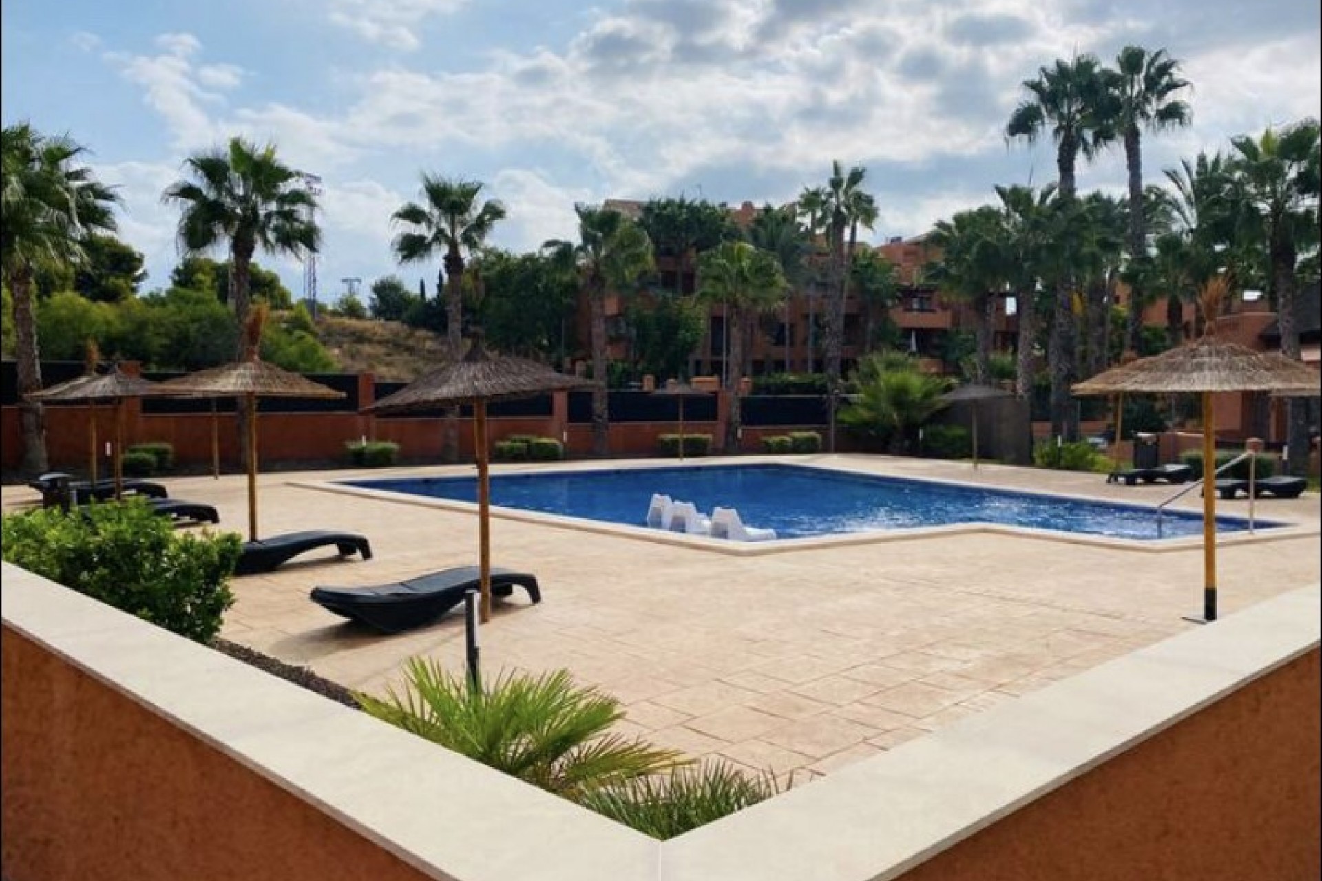 Återförsäljning - Apartment -
Villamartin - Costa Blanca