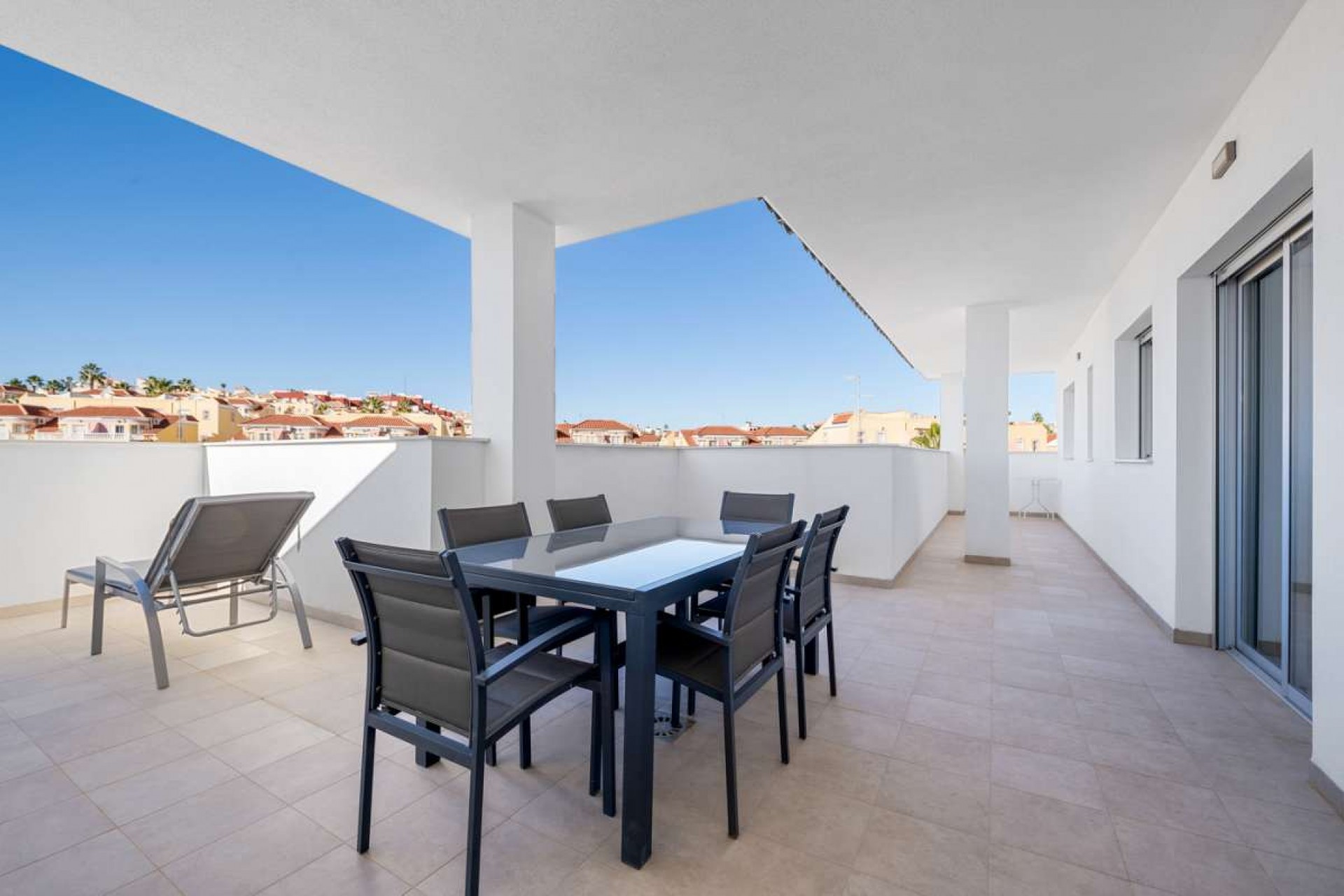 Återförsäljning - Apartment -
Villamartin - Costa Blanca