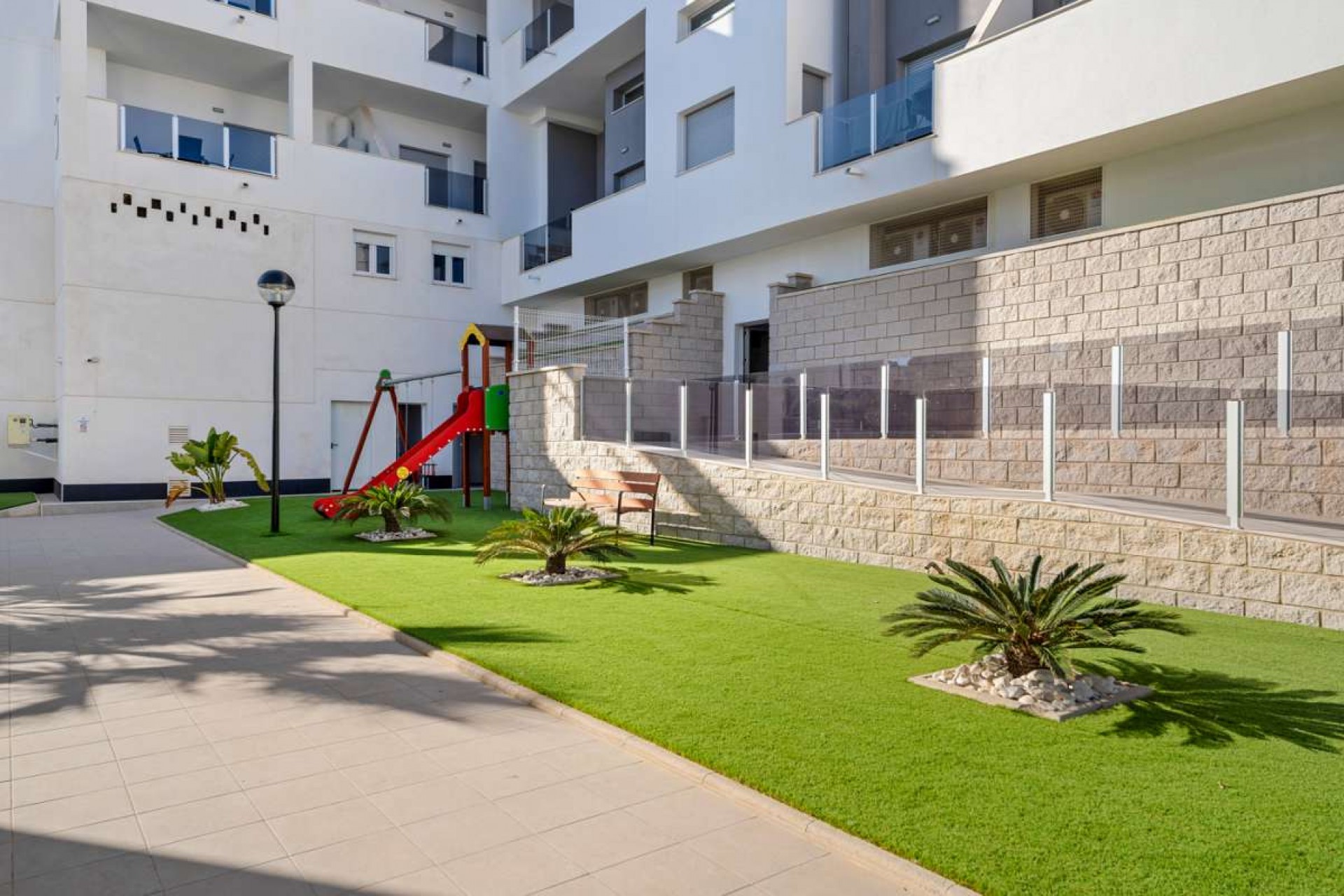 Återförsäljning - Apartment -
Villamartin - Costa Blanca