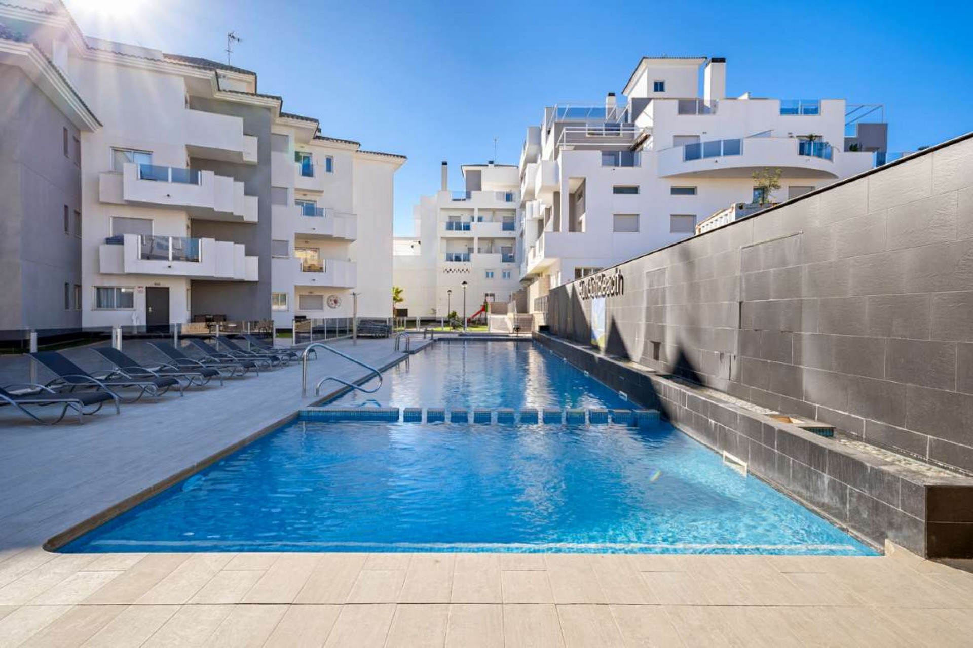 Återförsäljning - Apartment -
Villamartin - Costa Blanca