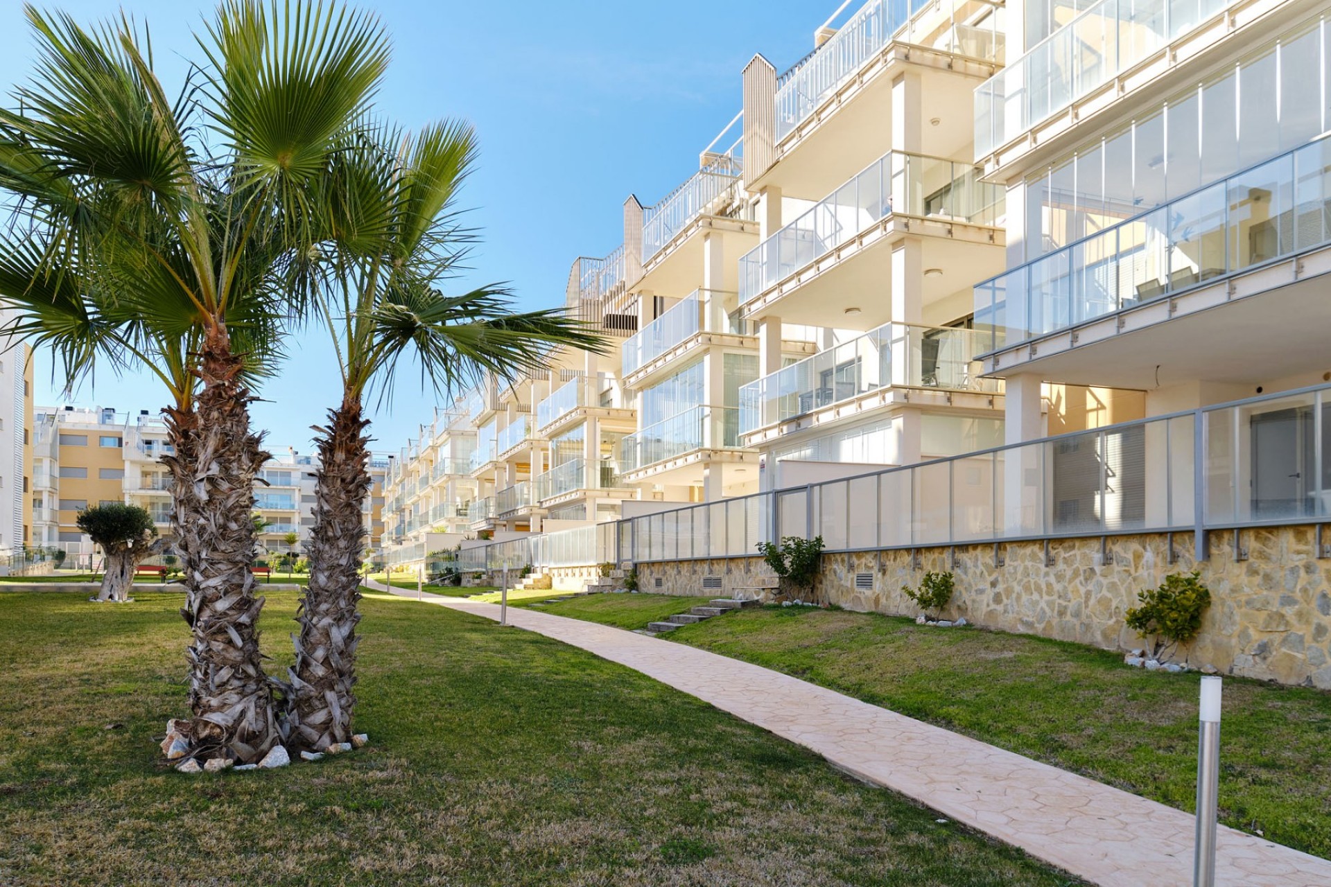 Återförsäljning - Apartment -
Villamartin - Costa Blanca