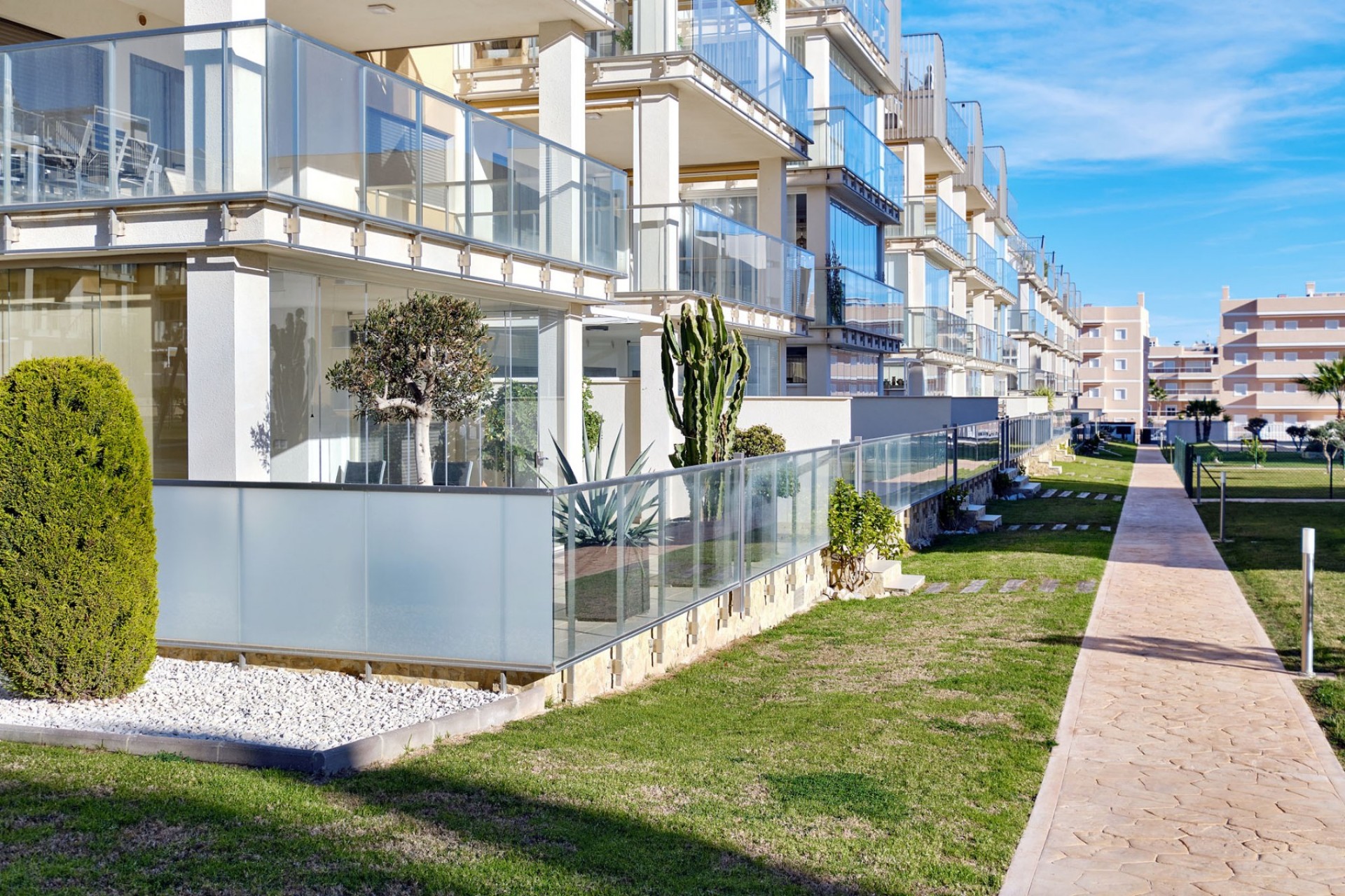 Återförsäljning - Apartment -
Villamartin - Costa Blanca