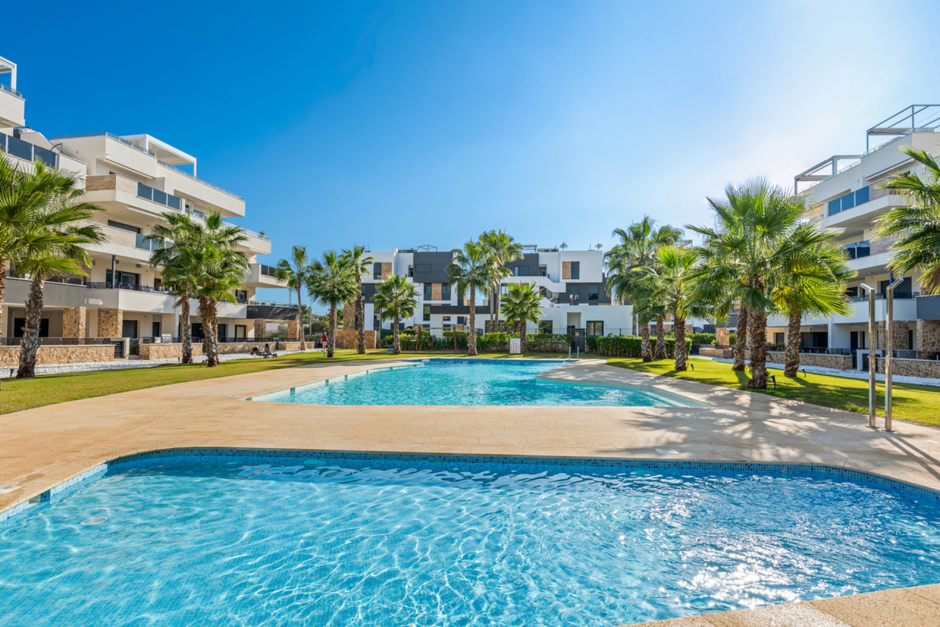 Återförsäljning - Apartment -
Villamartin - Costa Blanca