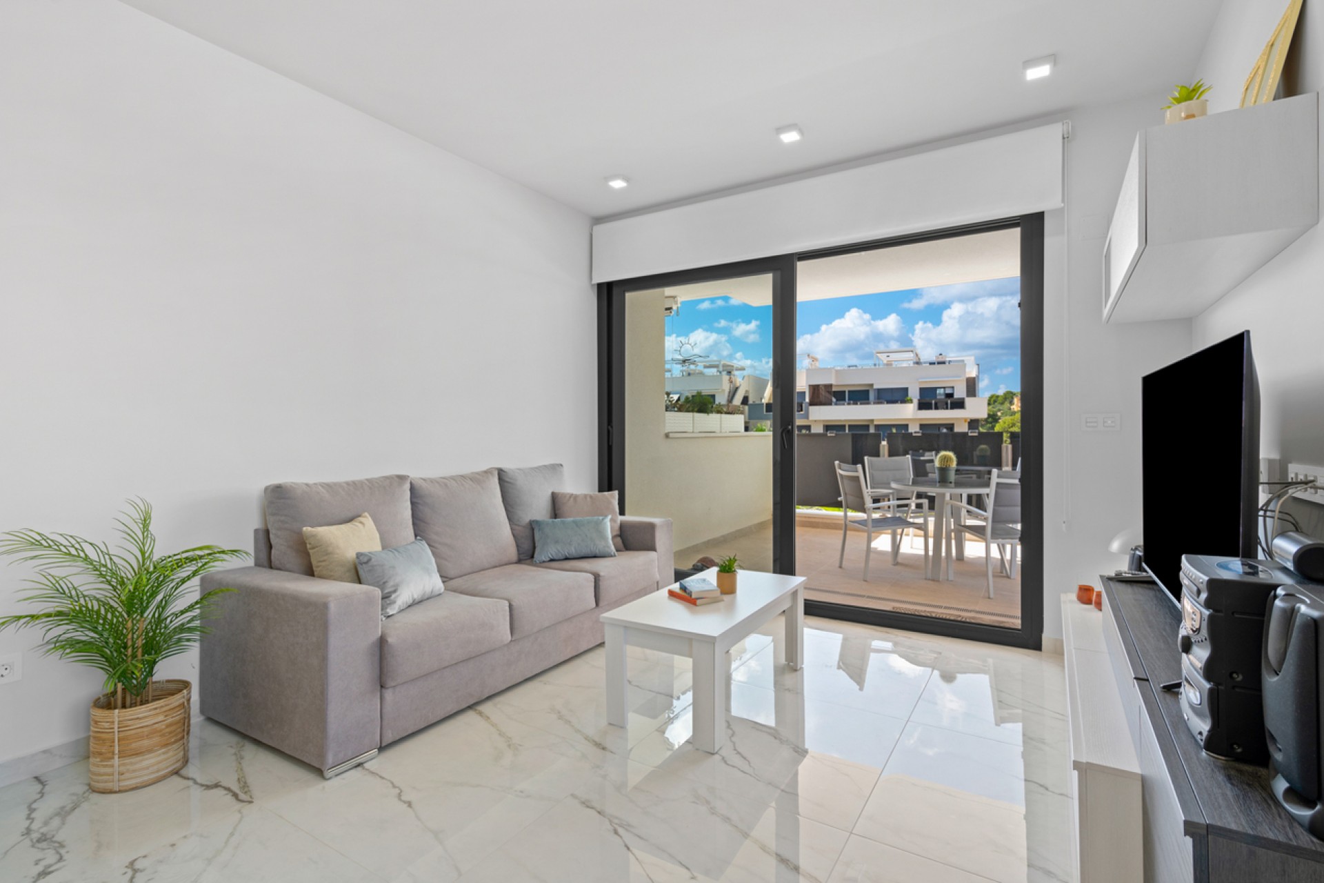 Återförsäljning - Apartment -
Villamartin - Costa Blanca