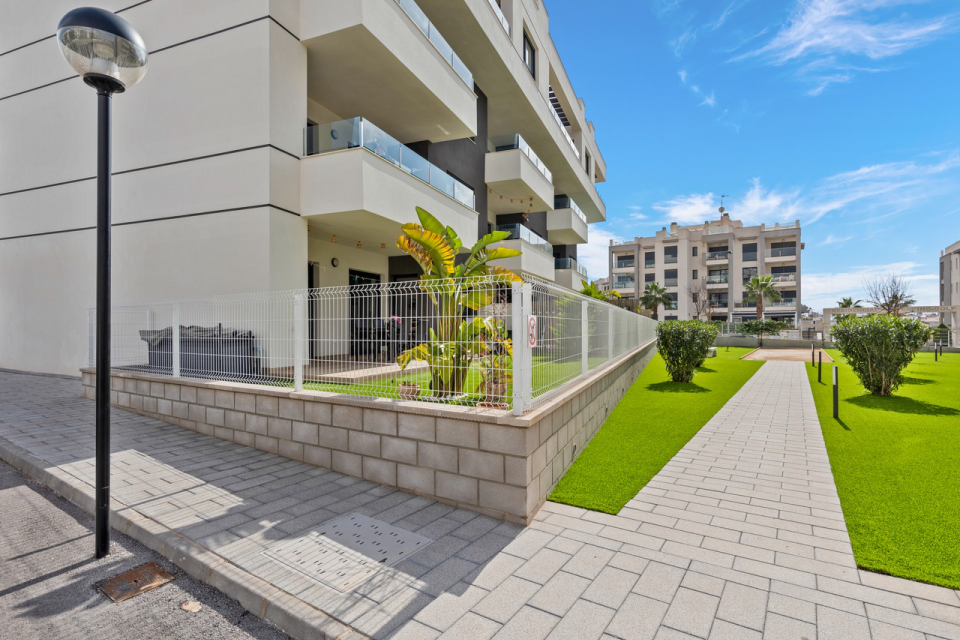 Återförsäljning - Apartment -
Villamartin - Costa Blanca