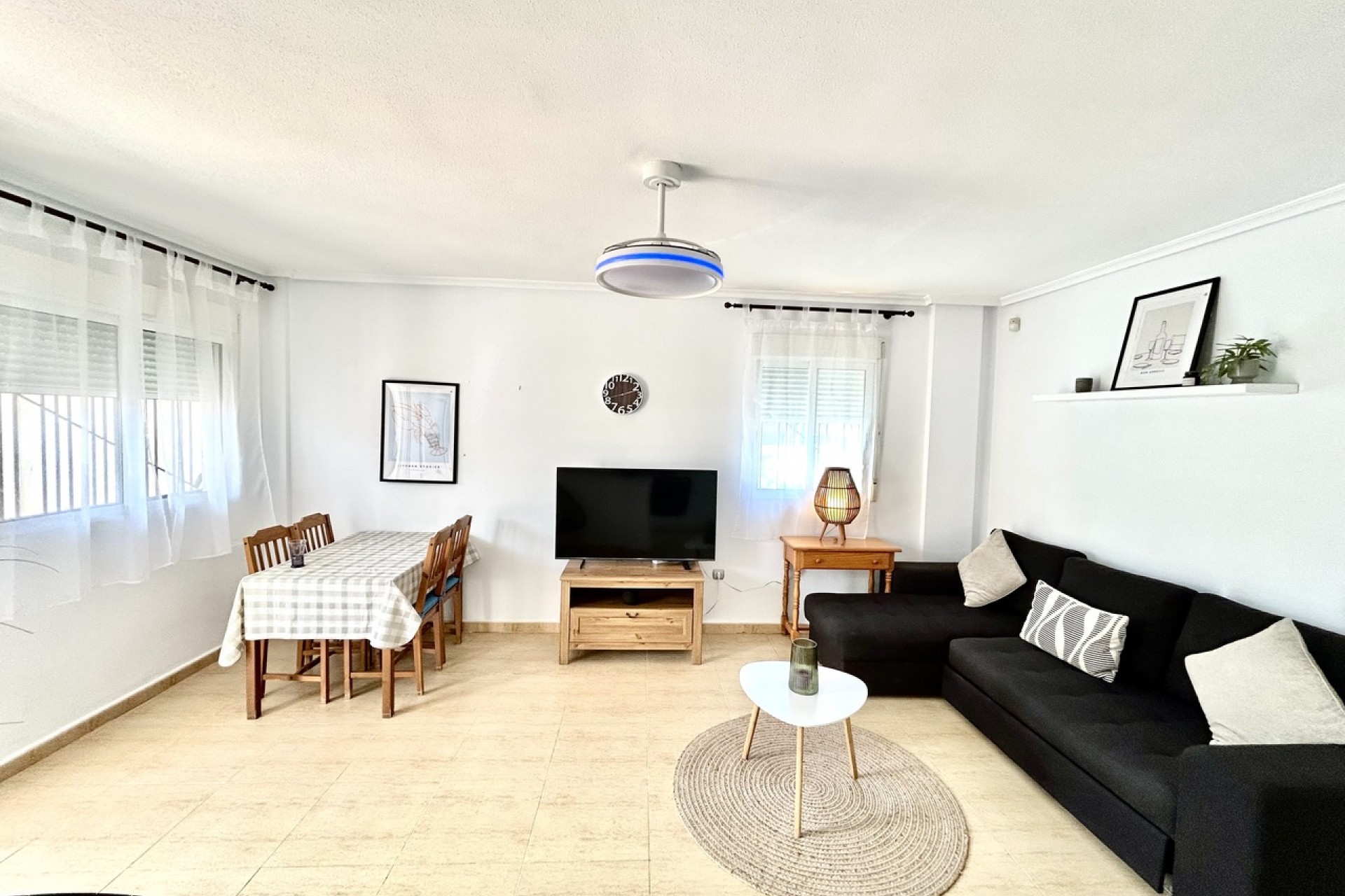 Återförsäljning - Apartment -
Villamartin - Costa Blanca