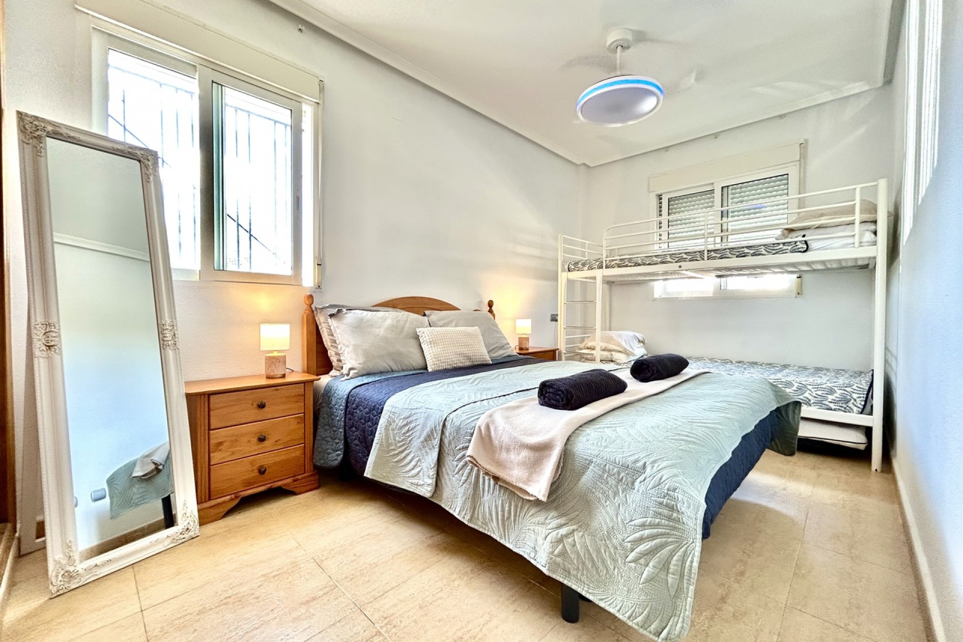 Återförsäljning - Apartment -
Villamartin - Costa Blanca