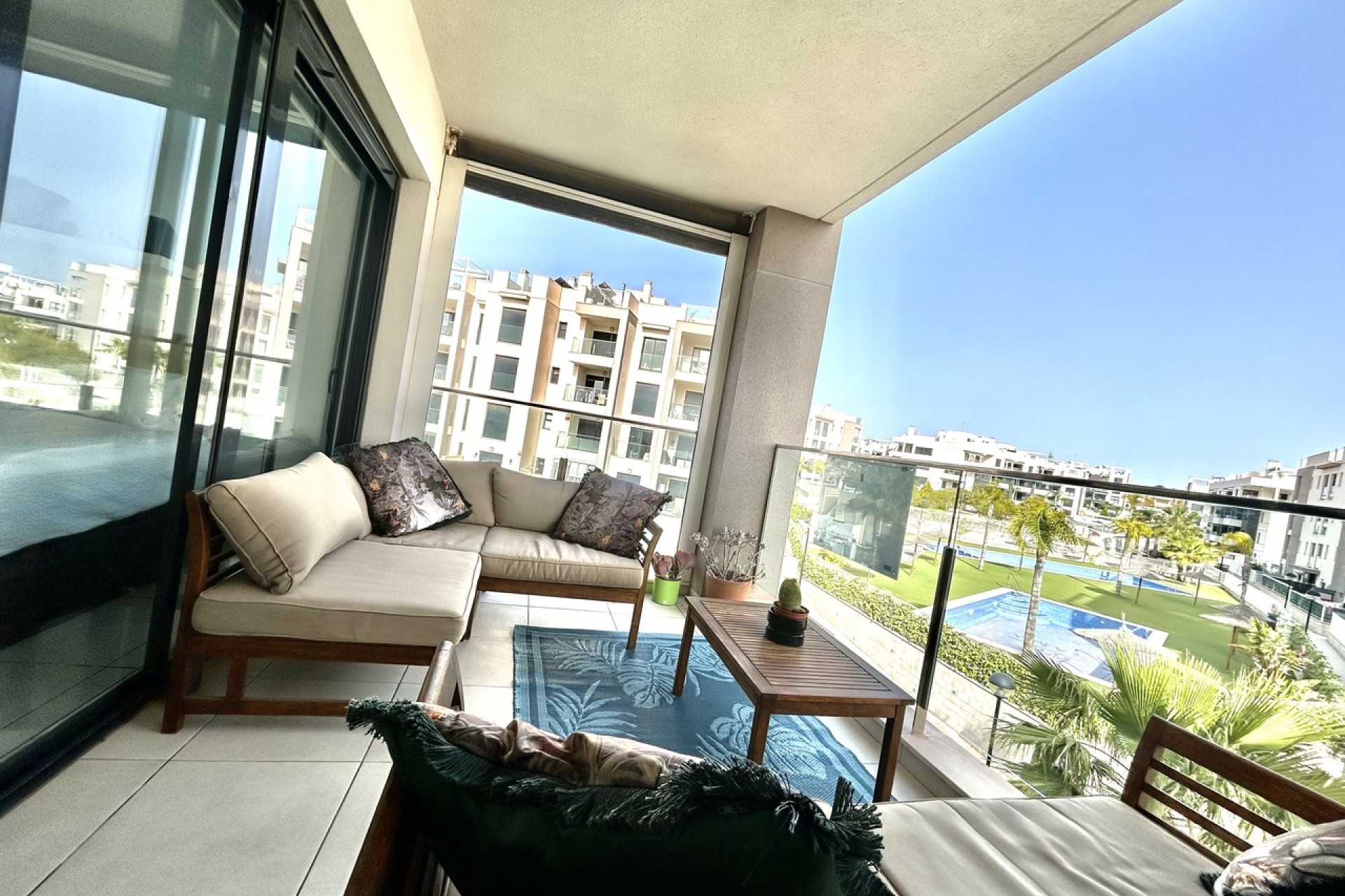 Återförsäljning - Apartment -
Villamartin - Costa Blanca