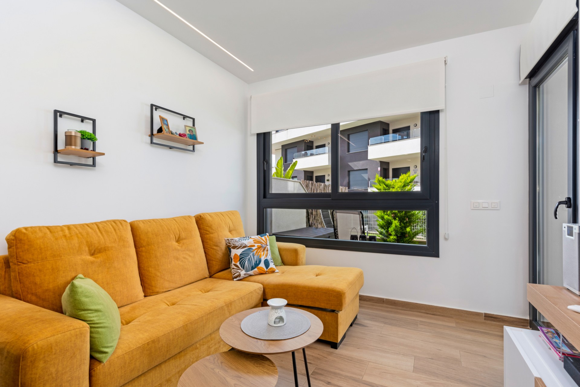 Återförsäljning - Apartment -
Villamartin - Costa Blanca