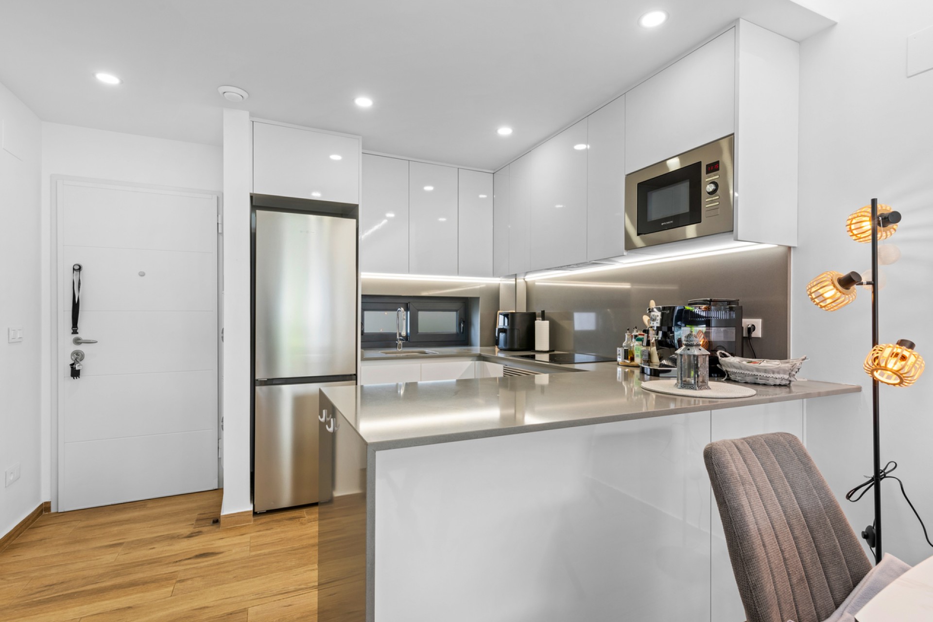 Återförsäljning - Apartment -
Villamartin - Costa Blanca