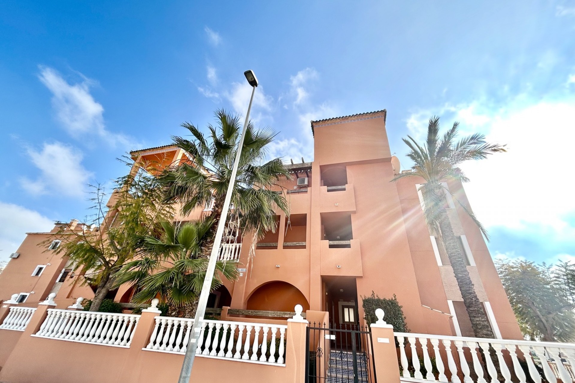Återförsäljning - Apartment -
Villamartin - Costa Blanca