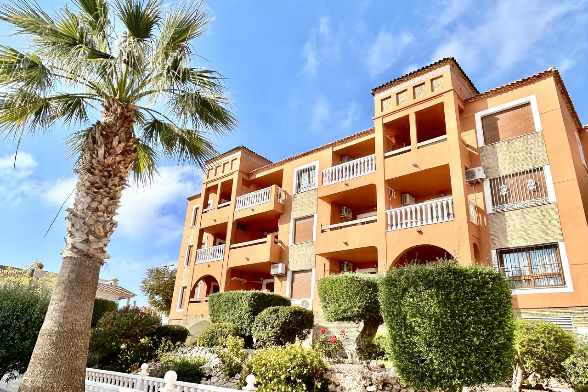 Återförsäljning - Apartment -
Villamartin - Costa Blanca