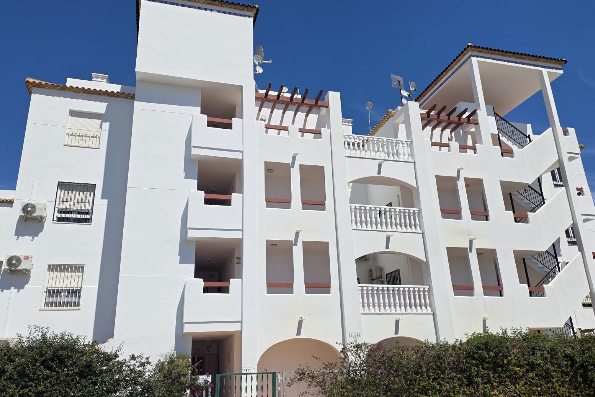 Återförsäljning - Apartment -
Villamartin - Costa Blanca