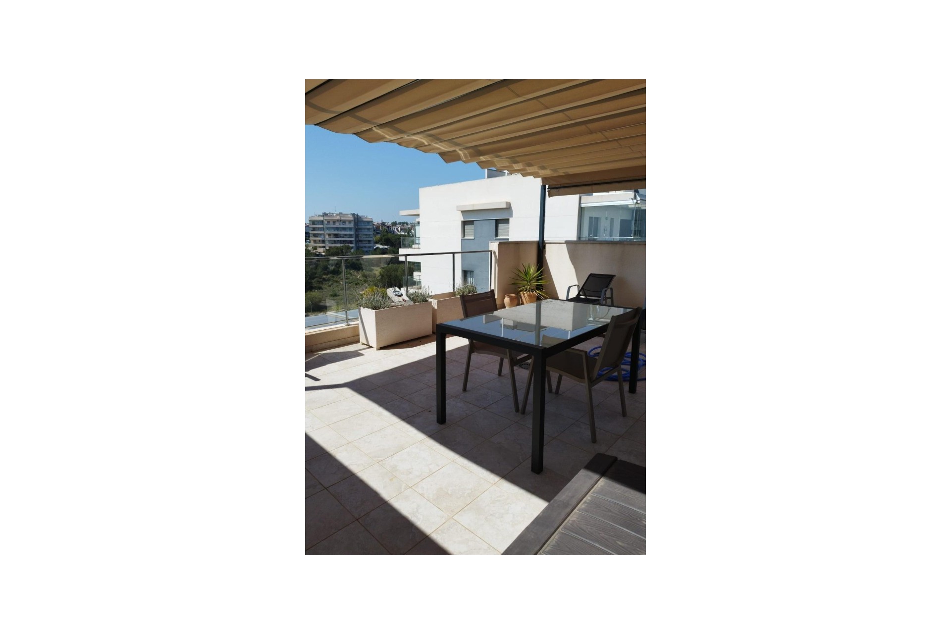 Återförsäljning - Apartment -
Villamartin - Costa Blanca